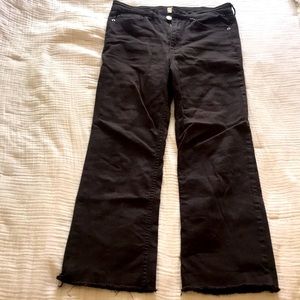 Black cropped high waisted pants